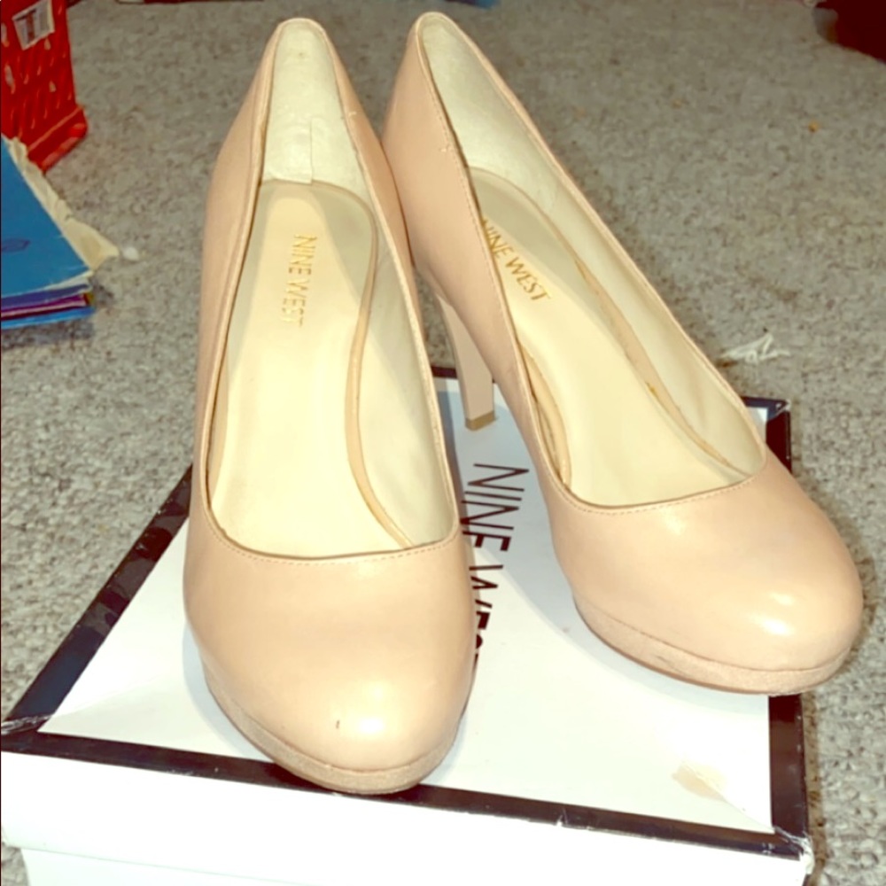 Nine West Tan High heels